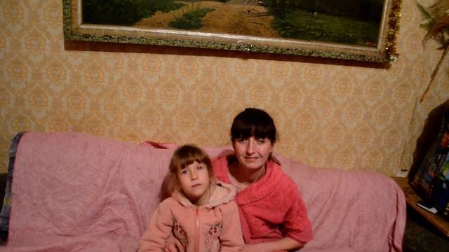 Помощь жительницы Дебальцево Маме с дочкой из общежития Макеевки смотреть онлайн