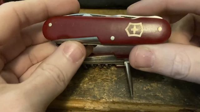 Sack o’ SAKs: My Top Ten 84mm Models. смотреть онлайн