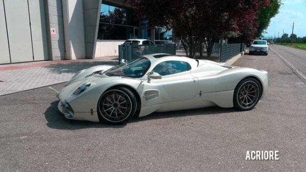 Pagani Utopia driven by Horacio Pagani