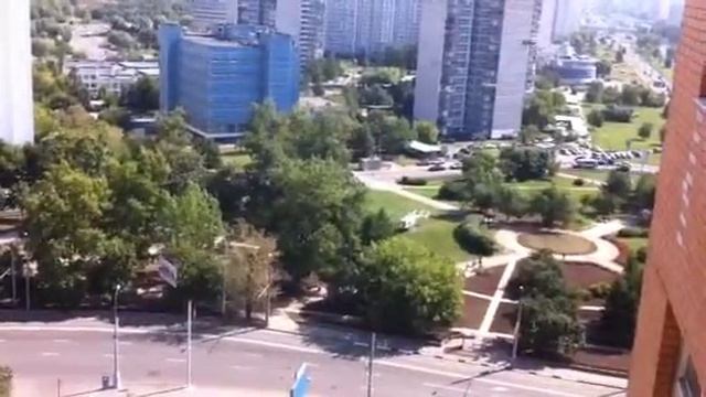 Вертолет в Крылатском:-))) смотреть онлайн