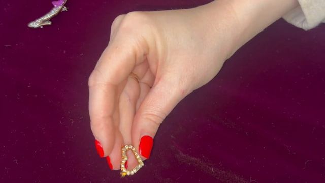 Разбор винтажных украшений(Броши )