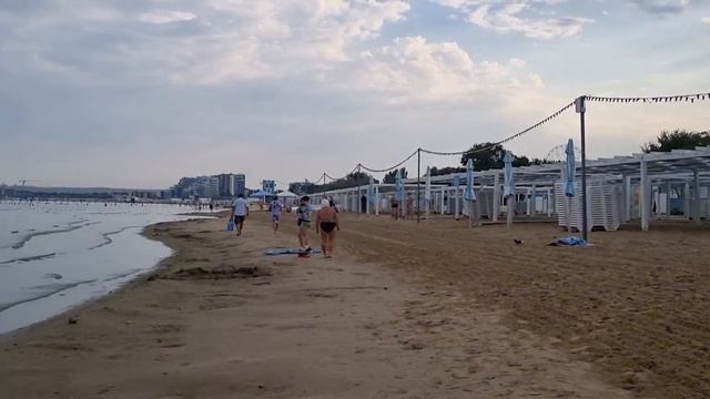 #АНАПА ПЛЯЖИ ОПУСТЕЛИ? ЦЕНЫ НА ЯРМАРКЕ. ЦЕНТРАЛЬНЫЙ ПЛЯЖ: ГДЕ ЧИСТО. смотреть онлайн