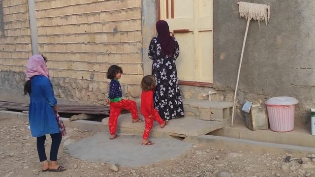 Nomadic Life: Mountain Sisters Looking For A House And Land After The Hut Was Destroyed