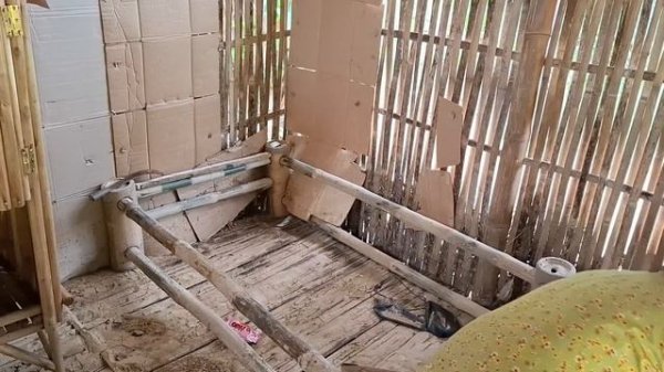 A 17-year-old single mother cleaned her house and packed her things to start life in a new place