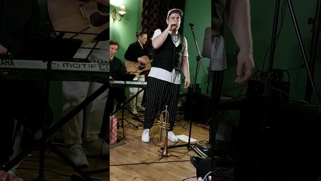 Вова Чё Морале - "Улететь" смотреть онлайн