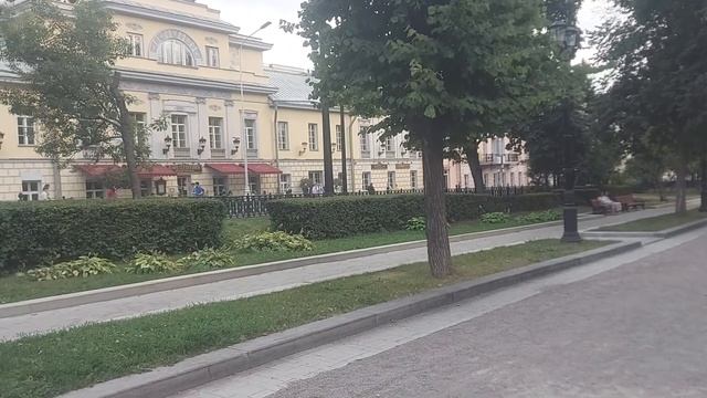 Фотовыставка "Искусство строить метро" на Тверском бульваре (19.08.22) смотреть онлайн