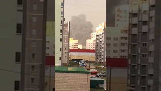 Пожар в мкр Зиновы в Кирове смотреть онлайн