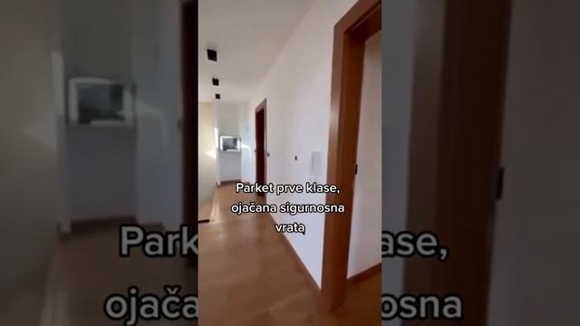 Penthouse na prodaju u Novom Sadu, 150 m², sa terasom. Poseduje terasu, uz stan ide parking mesto. смотреть онлайн