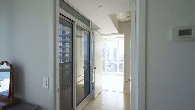 85 Queens Wharf Rd, Unit 2906, Toronto смотреть онлайн