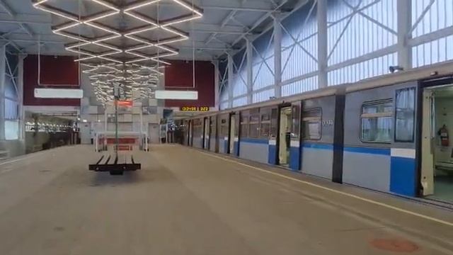 Поезд Русич на станции Прокшино