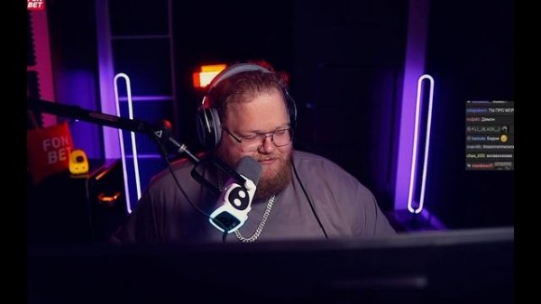 Т2Х2 ПЕРЕЕХАЛ НА НОВУЮ КВАРТИРУ | Т2Х2 РАССКАЗЫВАЕТ ИСТОРИИ С ПОЕЗДКИ | НАРЕЗКИ Т2Х2