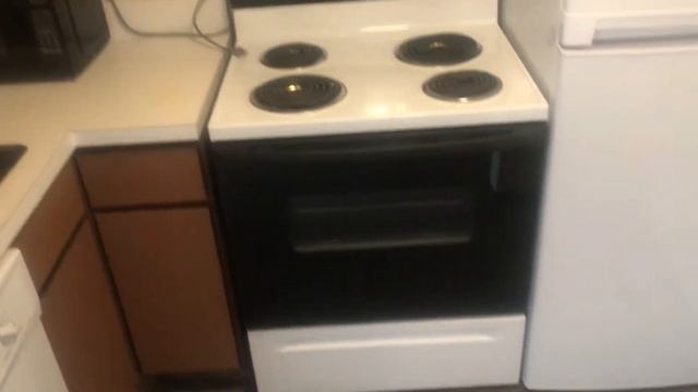 Tower Plaza Unit 2E смотреть онлайн