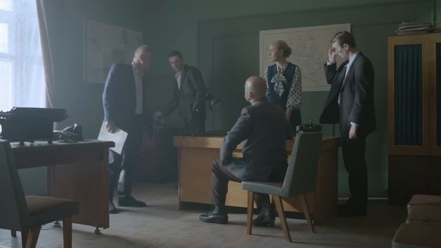 ОТЕЦ ГРАБИЛ МАГАЗИНЫ, ПРЯТАЛ СВОЕГО СЫНА-ДЕЗЕРТИРА В ДЕРЕВНЕ. НО ИХ ВСЕ ЖЕ НАШЛИ И... | ВЕЩДОК смотреть онлайн