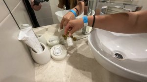 ОТЕЛЬ ПРЕСТИЖ В СОЧИ: ОТДЫХАЕМ, КУПАЕМСЯ. БАССЕЙН С ПОДОГРЕВОМ КРУГЛЫЙ ГОД!