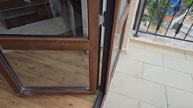 Двухкомнатная квартира с мебелью, на первой линии смотреть онлайн