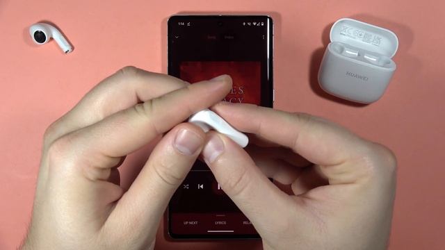 How to Play or Pause Songs with HUAWEI FreeBuds SE 2 - Control Media #huawei смотреть онлайн
