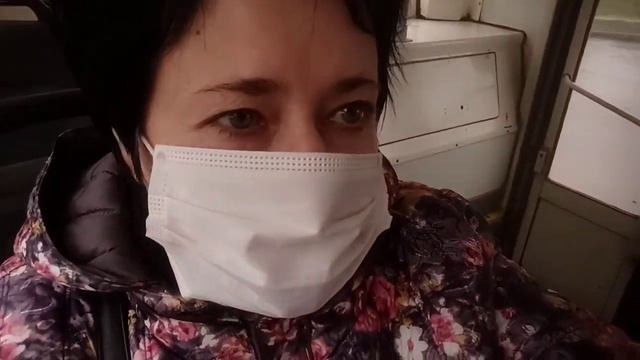 Стою в очереди заплатить за квартиру😅Еду на базу за продуктами 😂 смотреть онлайн