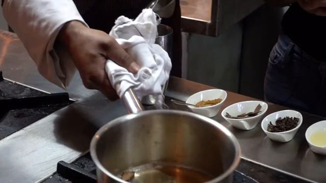Apple Cinnamon Tea (Bhutan Special) смотреть онлайн