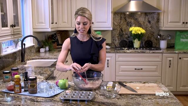 Ingles Table - Betsy Opyt | Apple Chicken Meatballs with Peanut Butter BBQ Glaze смотреть онлайн