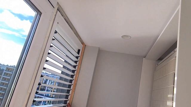 ОБЗОР. Короба, шкафы для кондиционеров на балконе, лоджии и вентиляционные решётки в остекление