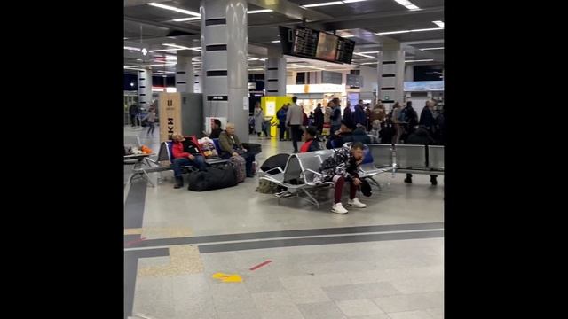 Впечатление Впечатления от аэропорта смотреть онлайн