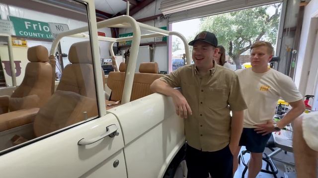 We Visit Remuda Motoring in Austin, TX with Jesse Metcalfe & Debut their Bronco! смотреть онлайн