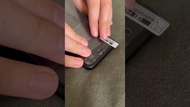 iPhone SE 2020 Mezon Matte Screen Protector Application смотреть онлайн