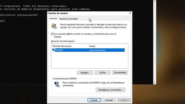 Como QUITAR O RECUPERAR la contraseña de INICIO DE SESION en WINDOWS 10 смотреть онлайн