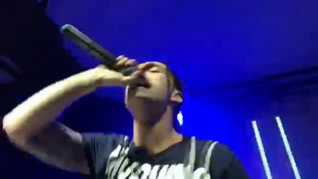 Yanix - Не Говори Им (LIVE: MINSK) смотреть онлайн