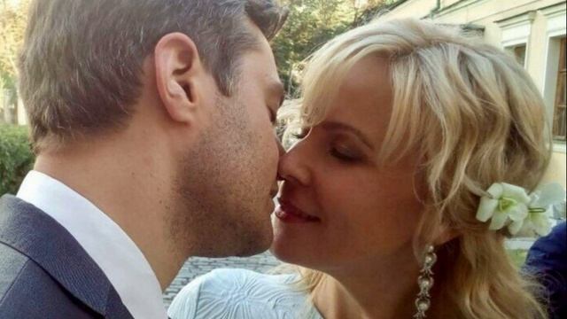 10 лет скрывала мужа, а он оказался известным актёром /Как живёт Мария Куликова и кто её новая любо смотреть онлайн