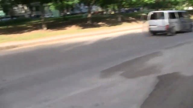 Харьков, дорога по улице Командарма Уборевича смотреть онлайн