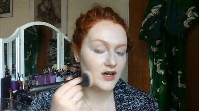 How to: Glowy Winter Skin | Makeup for Redheads смотреть онлайн