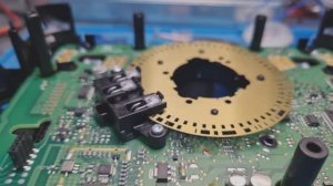 "Миллион" ошибок по CAN шине, диагностируем и ремонтируем блок CIM Опель Зафира B.