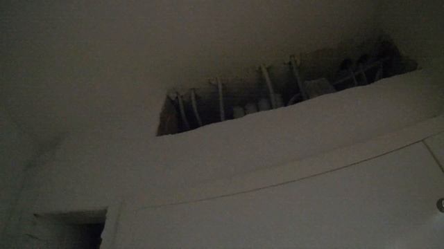 Славутич 2.0 дом 5 этаж 6(?) - инженерная комната, счетчики, проводка смотреть онлайн