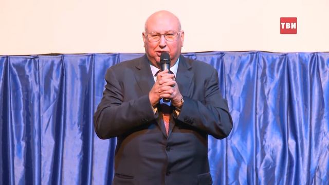 У ветеранов 30-летие! смотреть онлайн