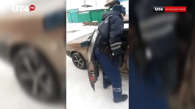 U74.RU: В Миассе «совершенно случайно» задержали троих чебаркульцев со «спайсом» смотреть онлайн