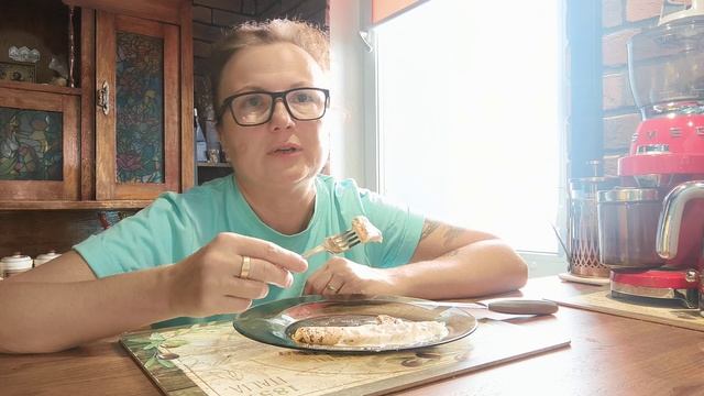 Культурно ем блины СЛУЧАЙНО ТАК ПОЛУЧИЛОСЬ 🤣#мукбанг#влоги смотреть онлайн