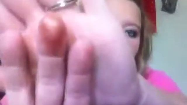 My MAC Eye shadow Collection Hits and Misses :) смотреть онлайн