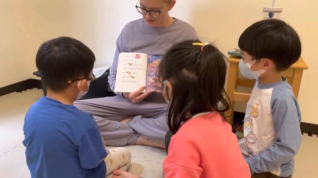 Join my class! | Space Kid by Roberta Edwards | Read-a-loud | English Class With Bethany смотреть онлайн