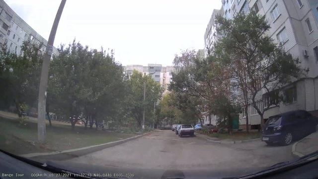 Луганск, кв. Заречный. 2021/09/27 смотреть онлайн
