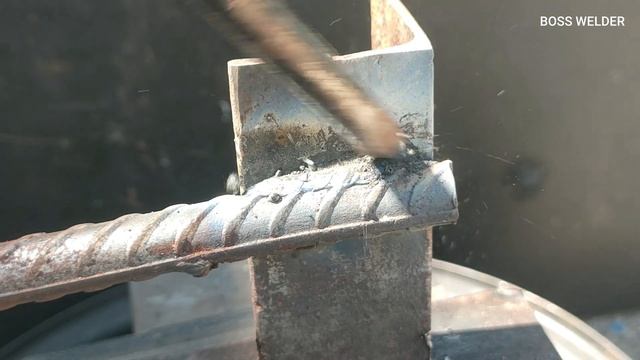 Many People Don't Understand The Technique Of Welding Angle Iron To Concrete Steel