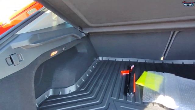 Красный Teramont X - краткий обзор (стоимость в описании)