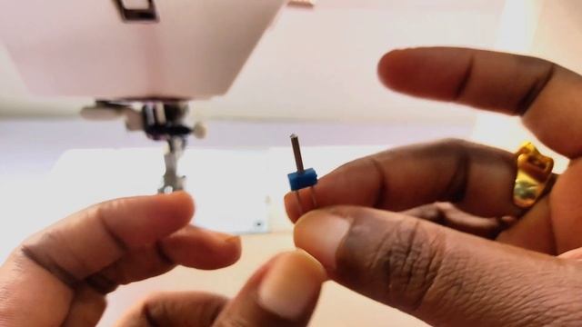 Pfaff Tipmatic 6122 sewing machine : Threading your machine смотреть онлайн