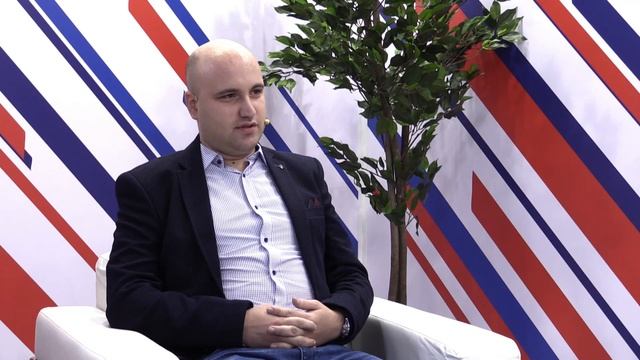 Интервью - Комиссаров Юрий (РГ-Девелопмент) смотреть онлайн