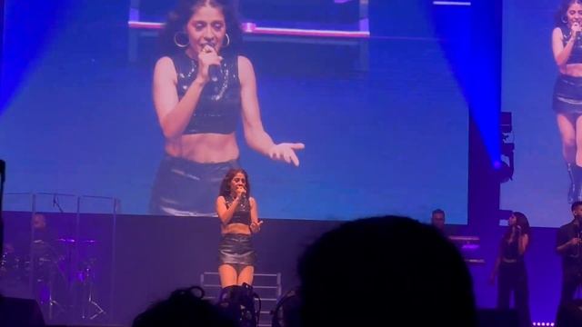 Sunidhi Chauhan Best Live Performance In Melbourne