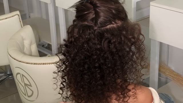 Как сделать объемные афрокудри (эффект одуванчика) смотреть онлайн