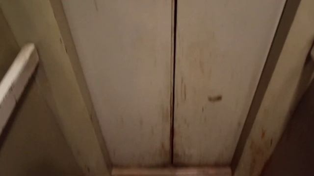 Лифт МЛМ 2002 по адресу: Ростов-на-Дону, Сельмаш 12, подъезд 3 смотреть онлайн