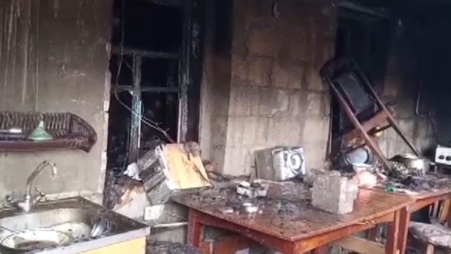 Дніпропетровська область: з пожежі винесли 3 дітей, 1 з яких загинула у лікарні смотреть онлайн