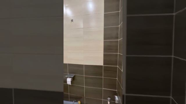 Двухкомнатная на Елецком . Хренникова 1 . смотреть онлайн