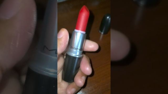 Mac Retro Matte lipstick RUBY WOO A51 смотреть онлайн